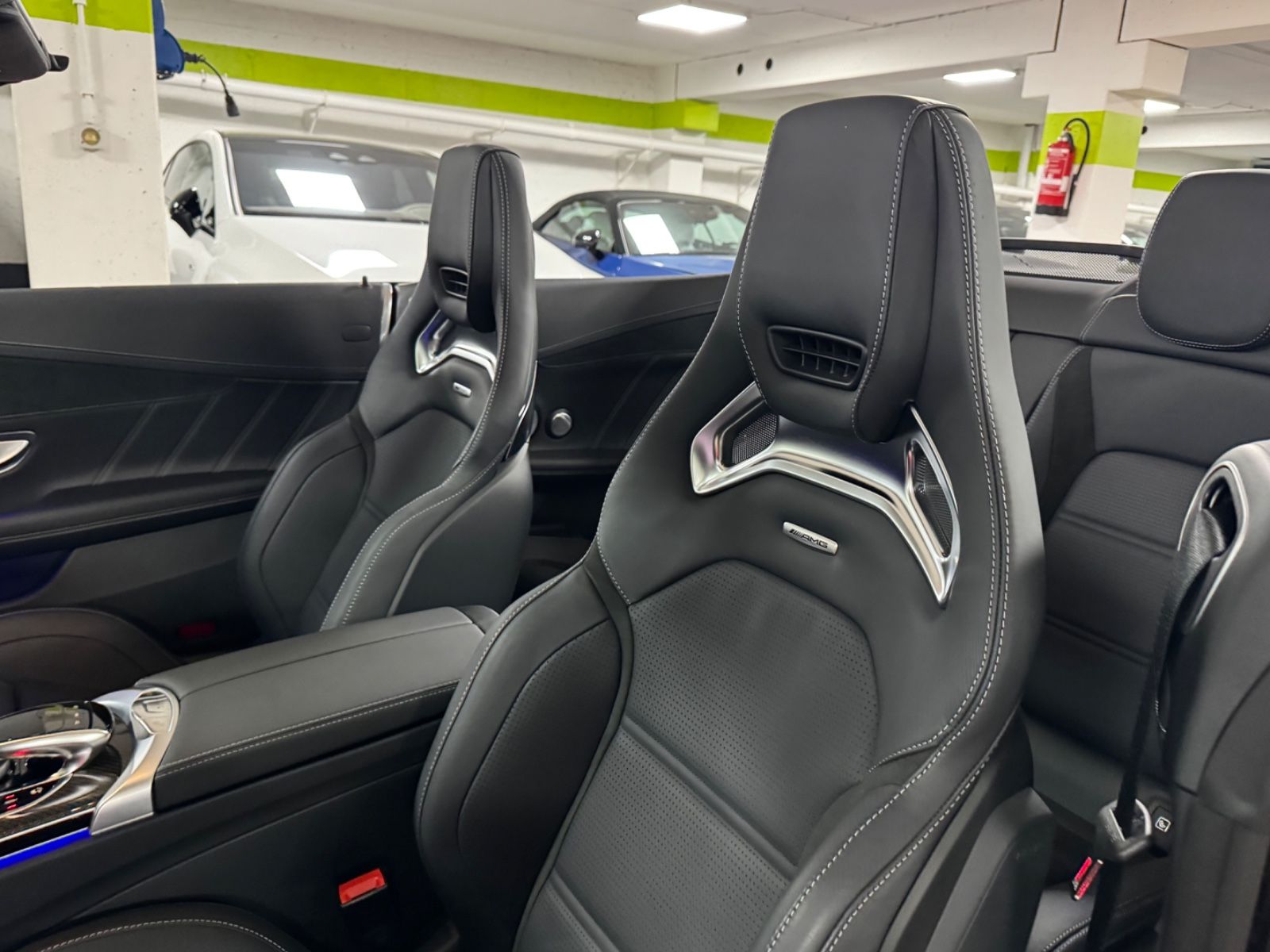 Fahrzeugabbildung Mercedes-Benz C 63 S AMG CABRIO CARBON EXT&INT CERAMIC FULLOPT