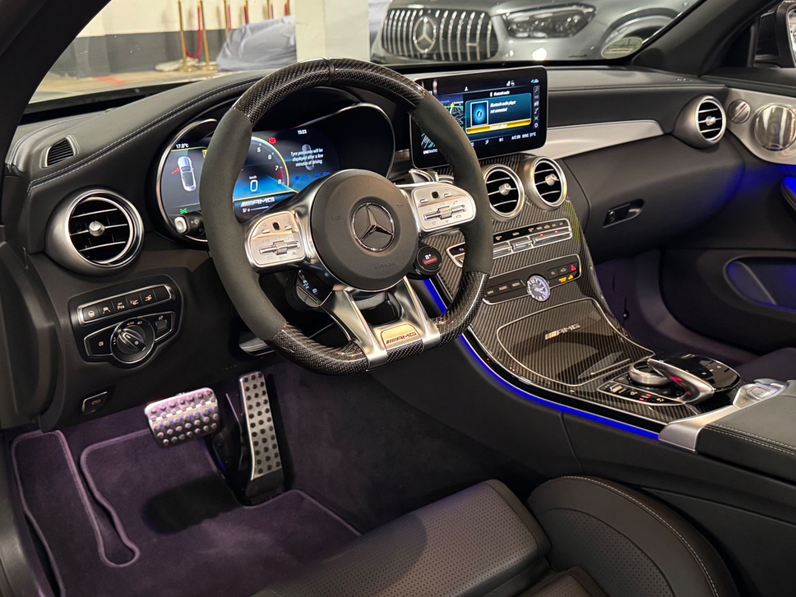 Fahrzeugabbildung Mercedes-Benz C 63 S AMG CABRIO CARBON EXT&INT CERAMIC FULLOPT