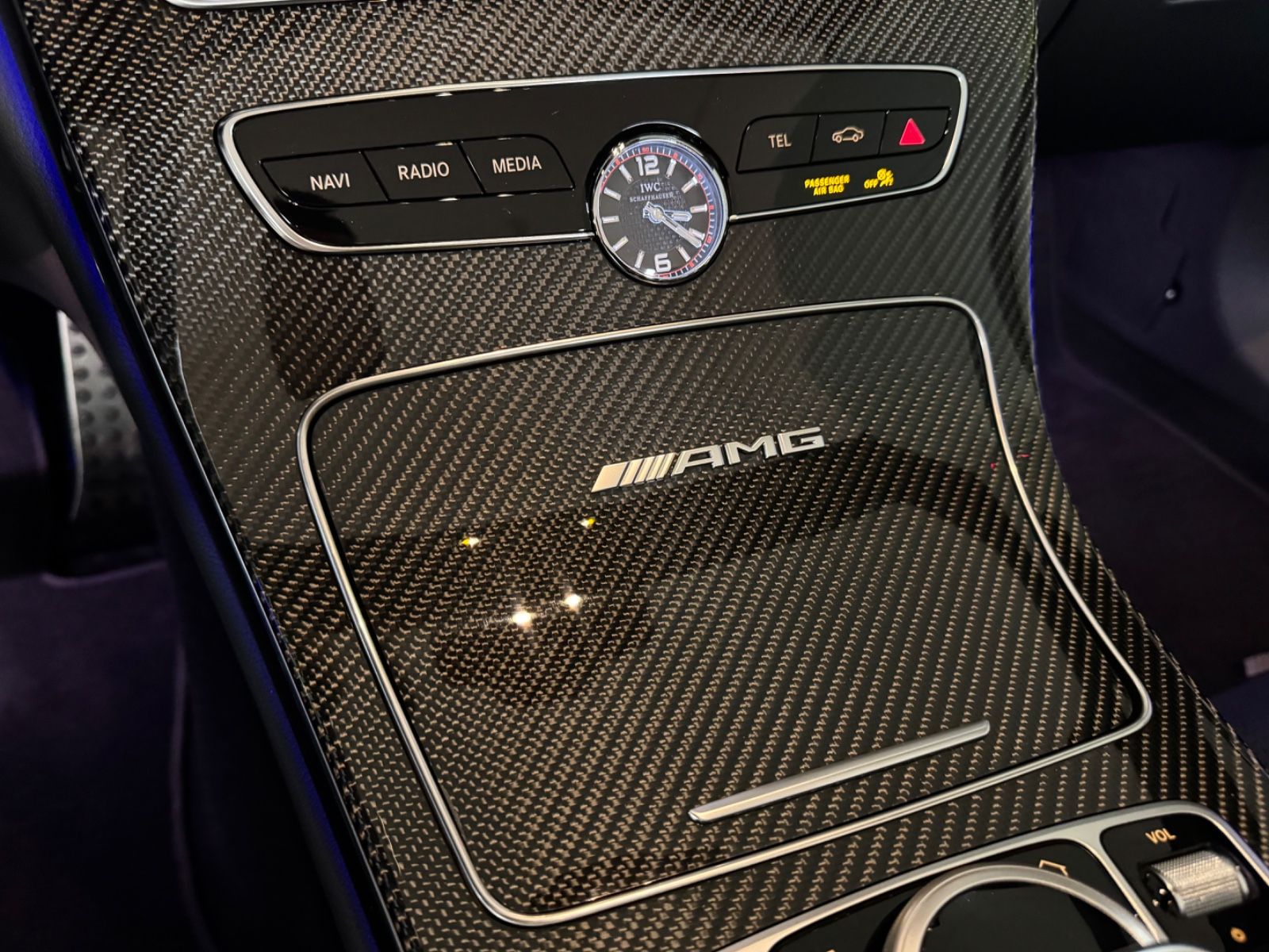 Fahrzeugabbildung Mercedes-Benz C 63 S AMG CABRIO CARBON EXT&INT CERAMIC FULLOPT