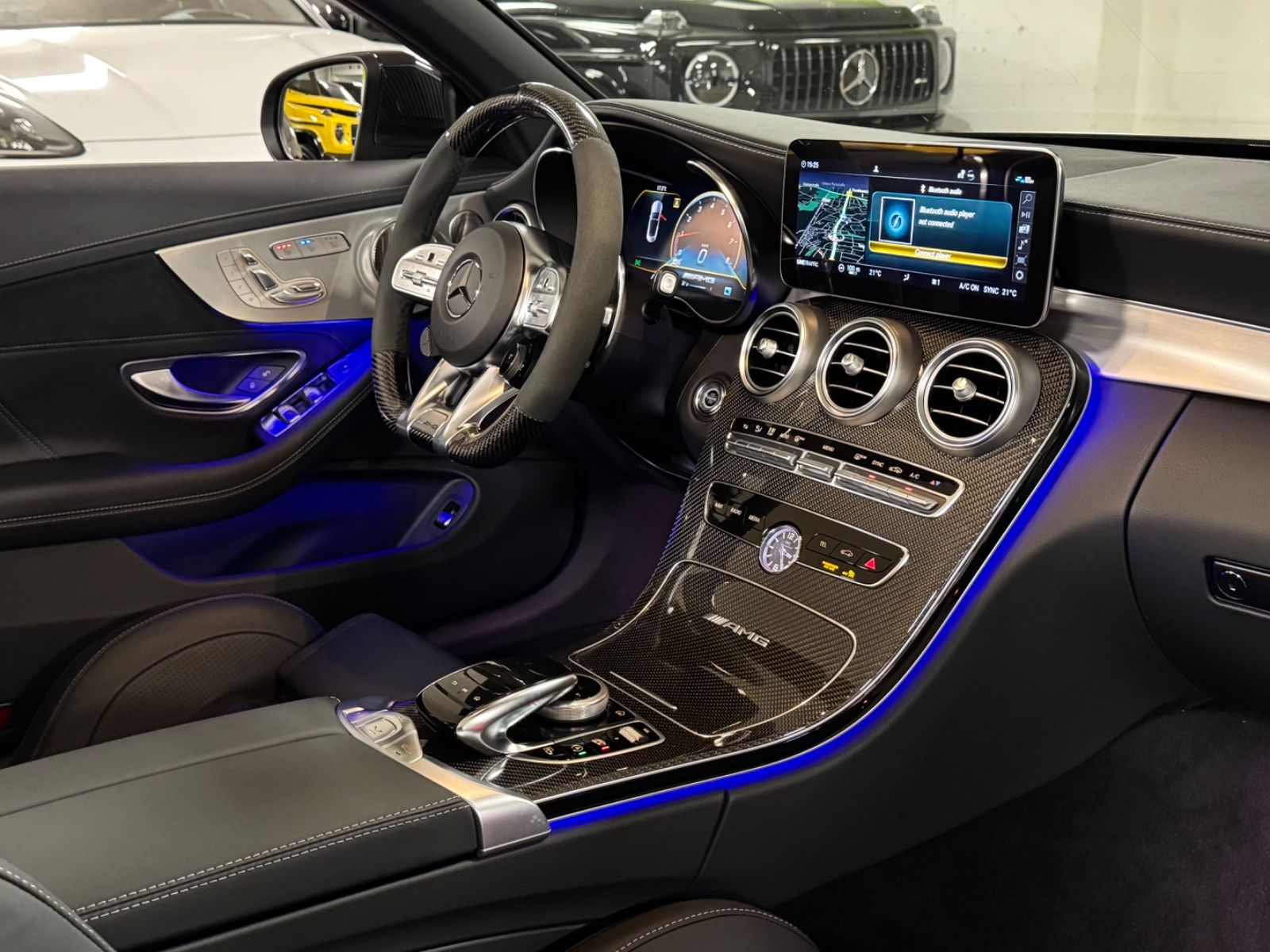 Fahrzeugabbildung Mercedes-Benz C 63 S AMG CABRIO CARBON EXT&INT CERAMIC FULLOPT