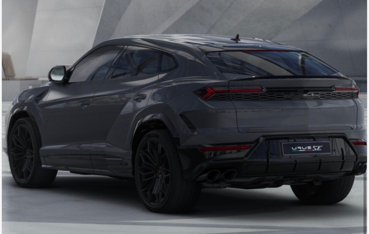 Fahrzeugabbildung Lamborghini URUS SE BIG-CARBONPACK B&O MASSAGE PR26 FULLOPT!