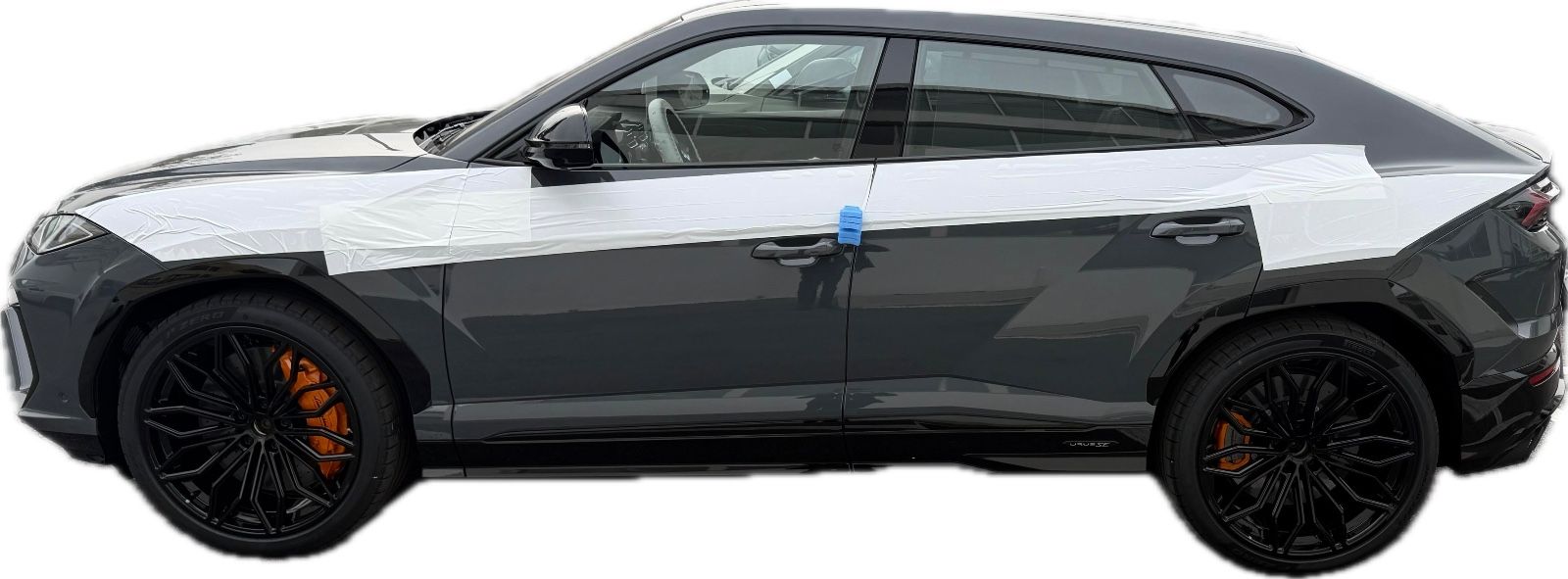 Fahrzeugabbildung Lamborghini URUS SE BIG-CARBONPACK B&O MASSAGE PR26 FULLOPT!