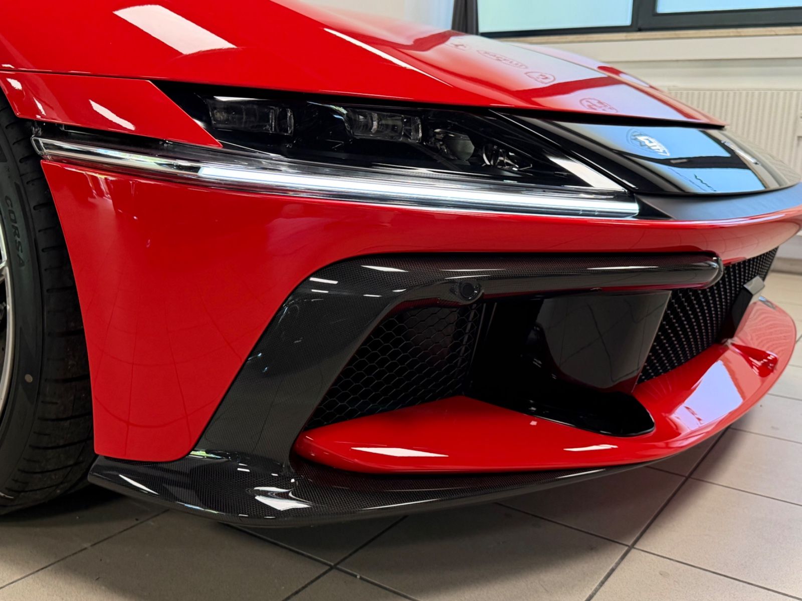 Fahrzeugabbildung Ferrari 12 CILINDRI NOVITEC UNIQUE CARBON LIFT JBL FULL!