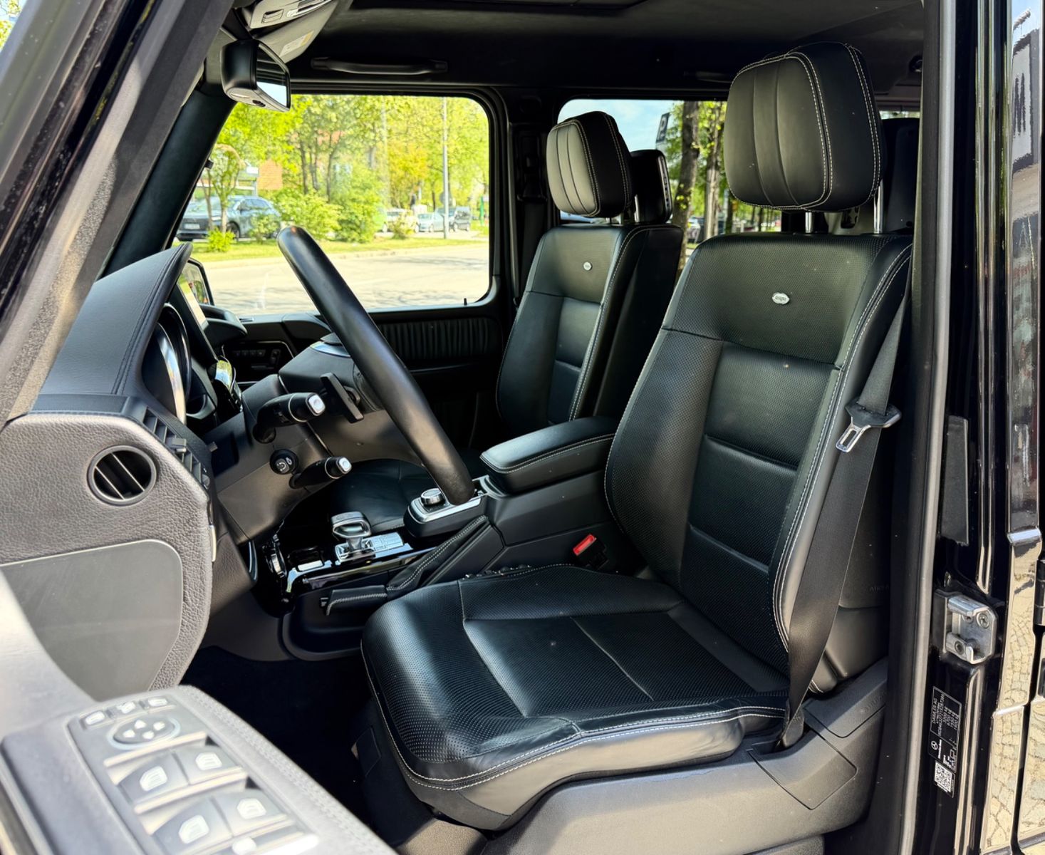 Fahrzeugabbildung Mercedes-Benz G 63 AMG FACELIFT DESIGNO 1HAND DEUTSCH TOPZUST!