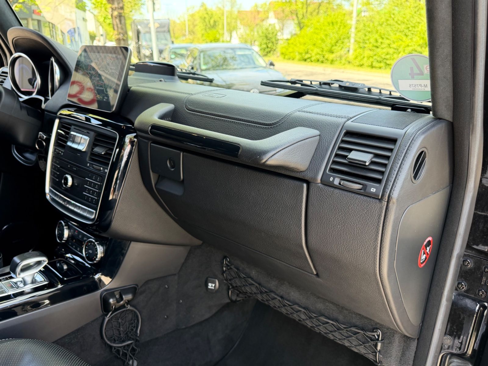 Fahrzeugabbildung Mercedes-Benz G 63 AMG FACELIFT DESIGNO 1HAND DEUTSCH TOPZUST!