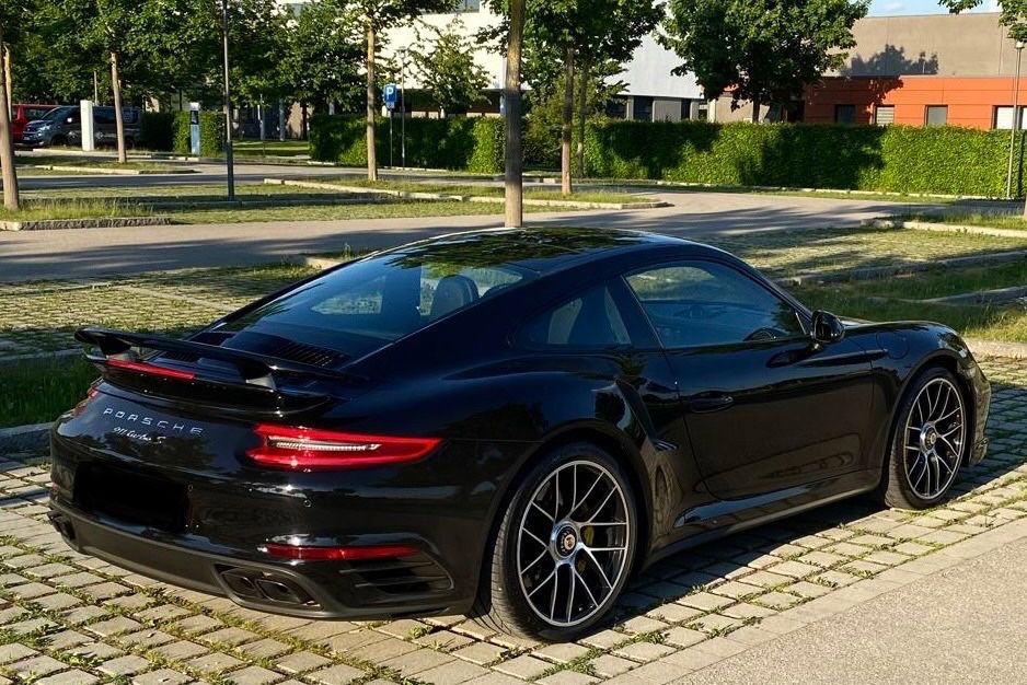 Fahrzeugabbildung Porsche 991 TURBO S FACELIFT CERAMIC CARBON BURMEST FULL