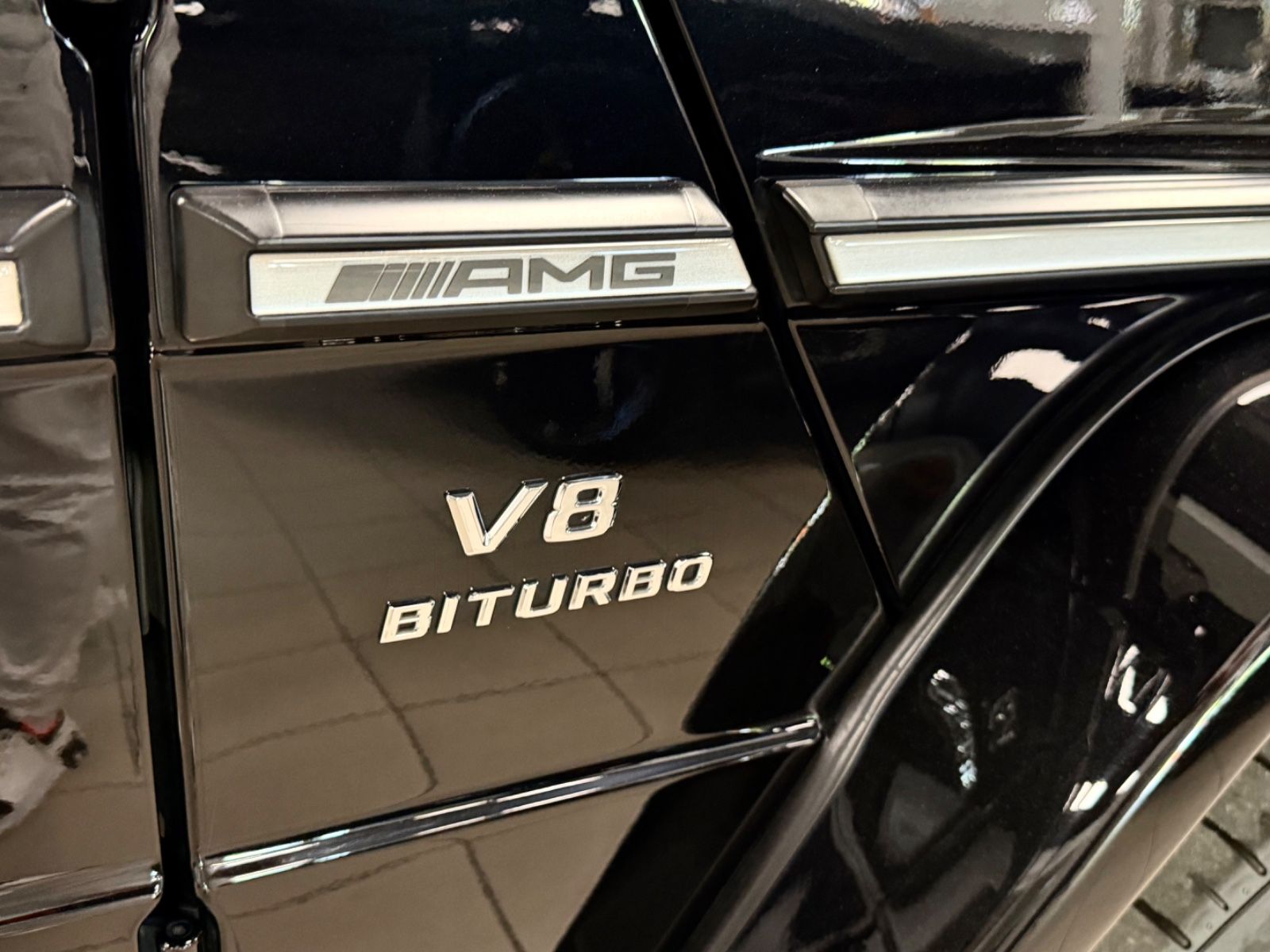 Fahrzeugabbildung Mercedes-Benz G 63 AMG FACELIFT DESIGNO 1HAND DEUTSCH TOPZUST!