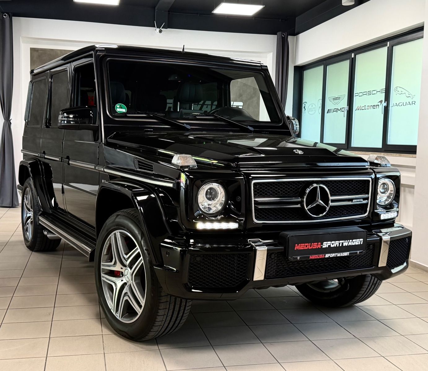 Fahrzeugabbildung Mercedes-Benz G 63 AMG FACELIFT DESIGNO 1HAND DEUTSCH TOPZUST!