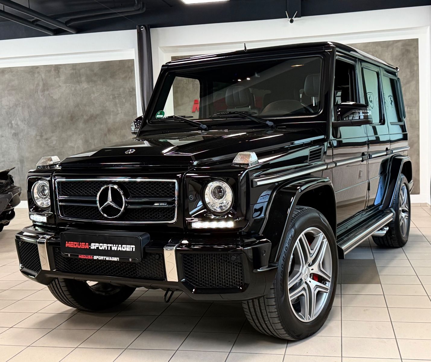 Fahrzeugabbildung Mercedes-Benz G 63 AMG FACELIFT DESIGNO 1HAND DEUTSCH TOPZUST!