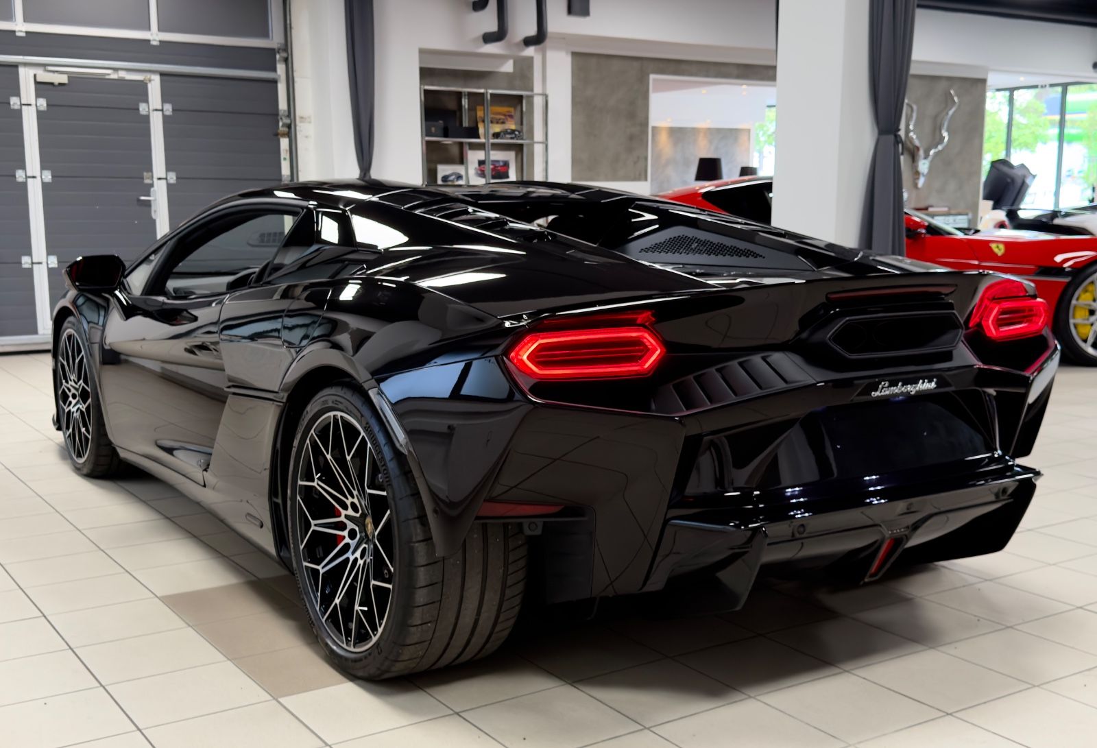 Fahrzeugabbildung Lamborghini TEMERARIO NERO SONUS P-DISPLAY LIFT PR26 READY!
