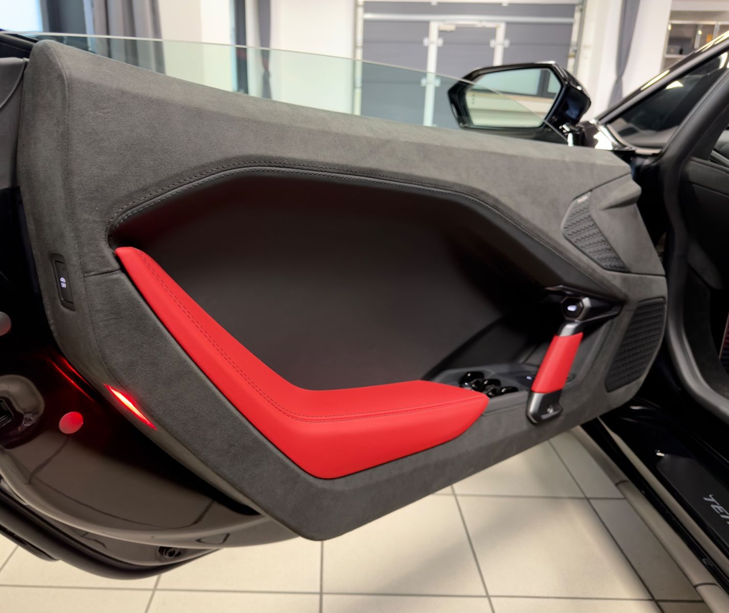 Fahrzeugabbildung Lamborghini TEMERARIO NERO SONUS P-DISPLAY LIFT PR26 READY!