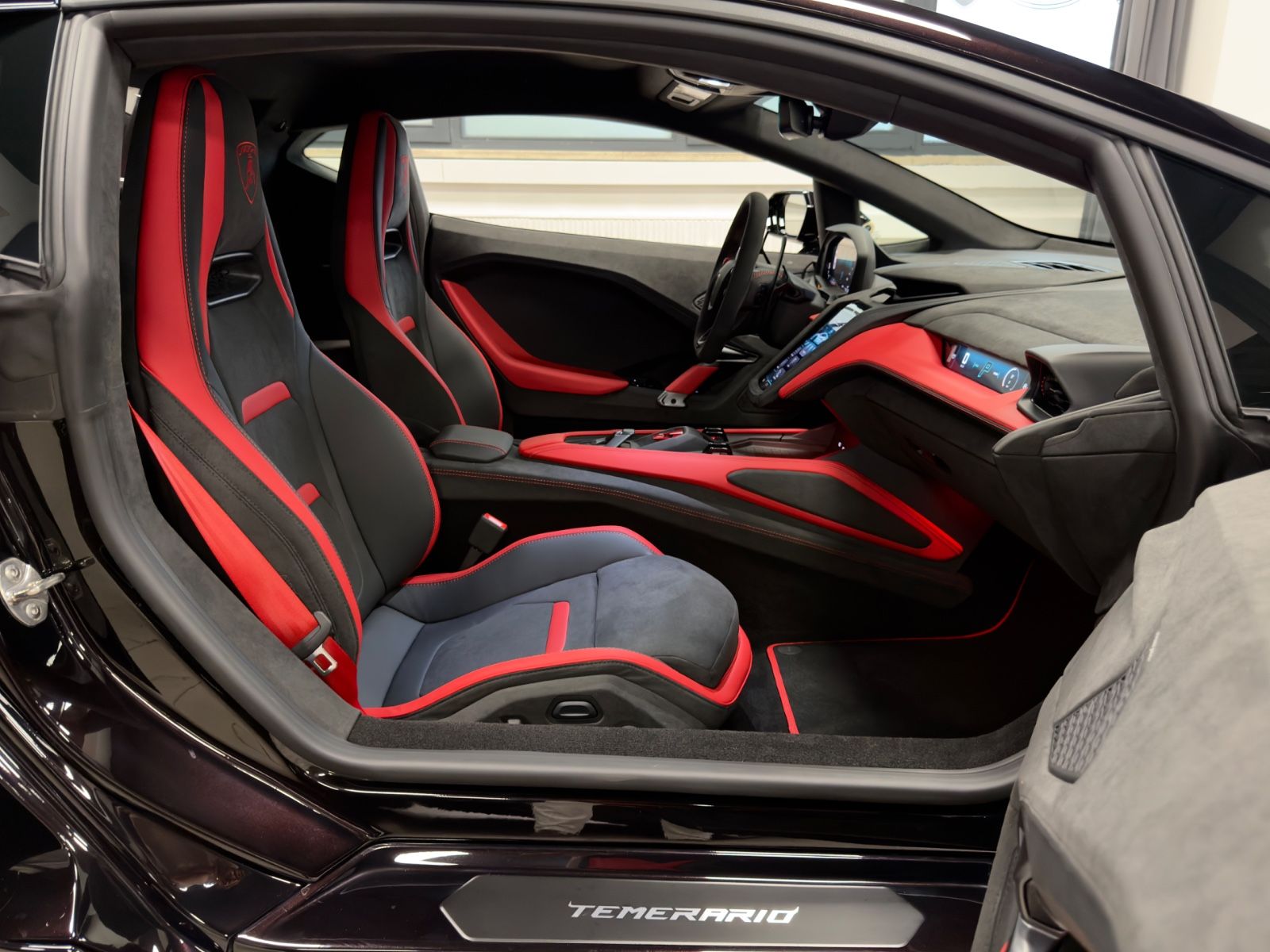 Fahrzeugabbildung Lamborghini TEMERARIO NERO SONUS P-DISPLAY LIFT PR26 READY!