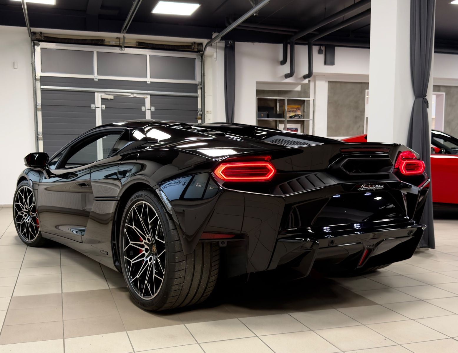 Fahrzeugabbildung Lamborghini TEMERARIO NERO SONUS P-DISPLAY LIFT PR26 READY!