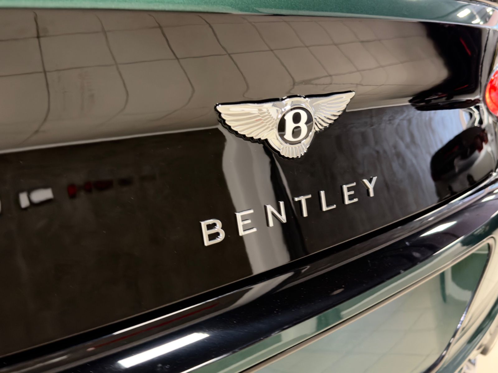 Fahrzeugabbildung Bentley CONTINENTAL  GT LE MANS EDITION 1 of 48 FULLOPT!