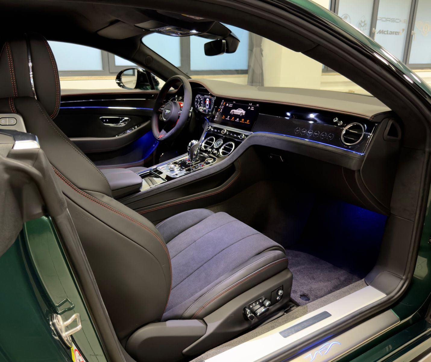 Fahrzeugabbildung Bentley CONTINENTAL  GT LE MANS EDITION 1 of 48 FULLOPT!