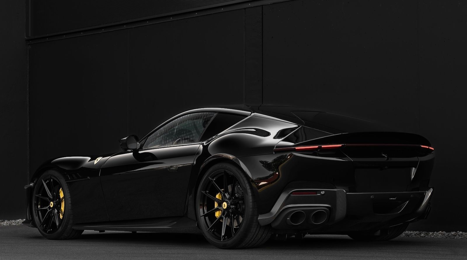 Fahrzeugabbildung Ferrari 12CILINDRI NOVITEC EINZELSTÜCK CARBON FULLOPT!