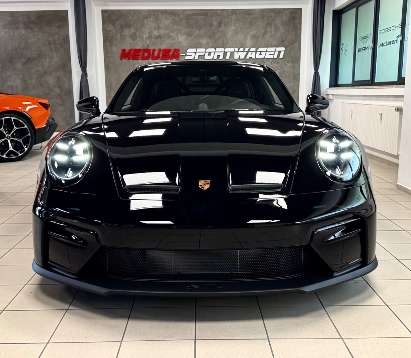 Fahrzeugabbildung Porsche 992 GT3 FACELIFT PDK CLUBSPORT CARBONSEAT NEWCAR