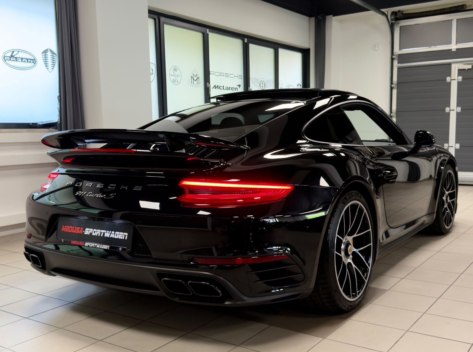 Fahrzeugabbildung Porsche 991 TURBO S FACELIFT CERAMIC CARBON BURMEST FULL