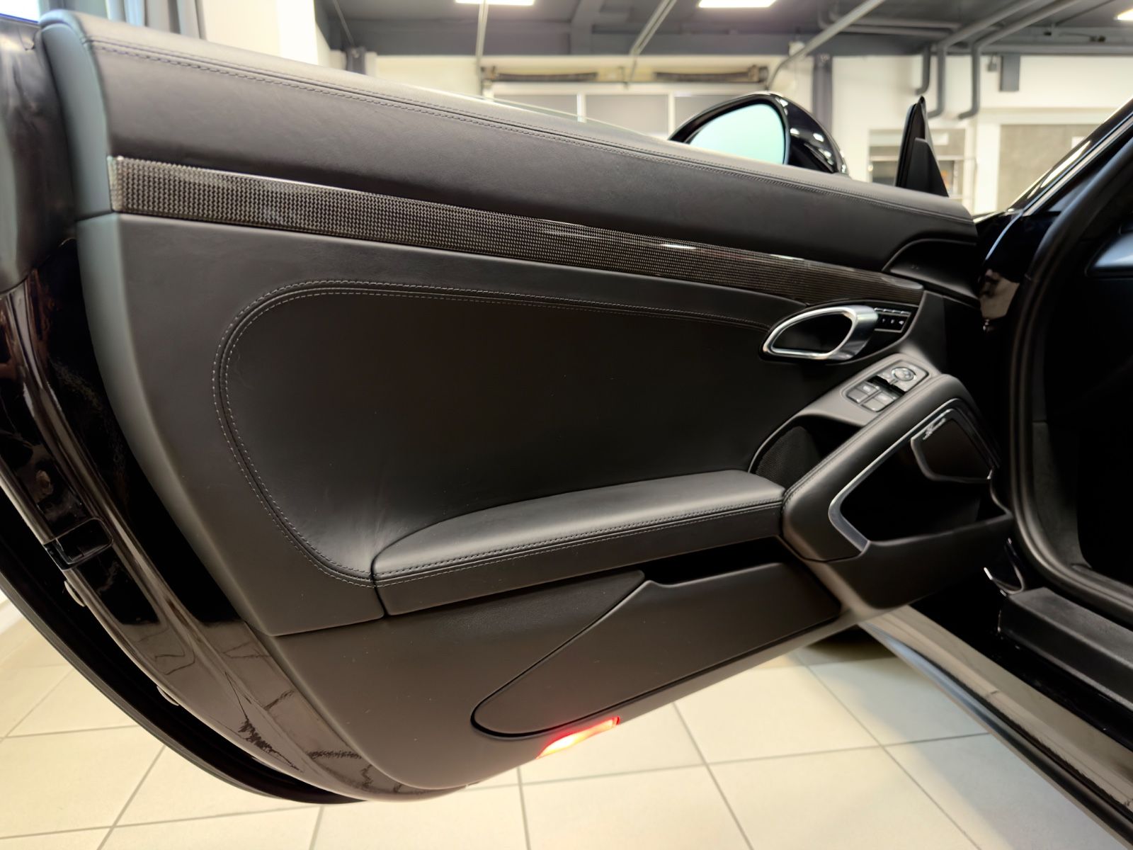 Fahrzeugabbildung Porsche 991 TURBO S FACELIFT CERAMIC CARBON BURMEST FULL