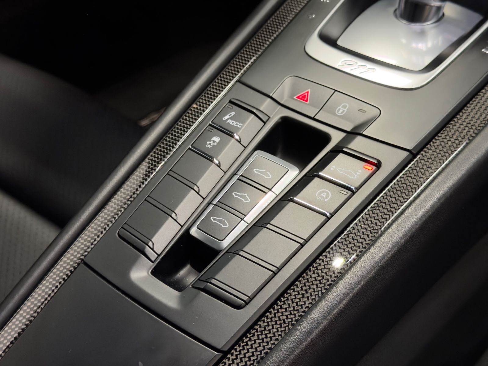 Fahrzeugabbildung Porsche 991 TURBO S FACELIFT CERAMIC CARBON BURMEST FULL