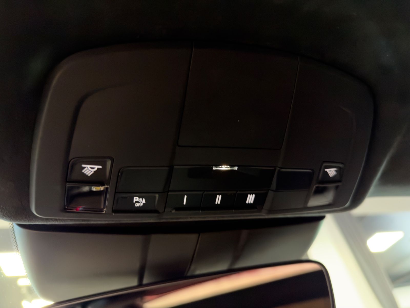 Fahrzeugabbildung Porsche 991 TURBO S FACELIFT CERAMIC CARBON BURMEST FULL