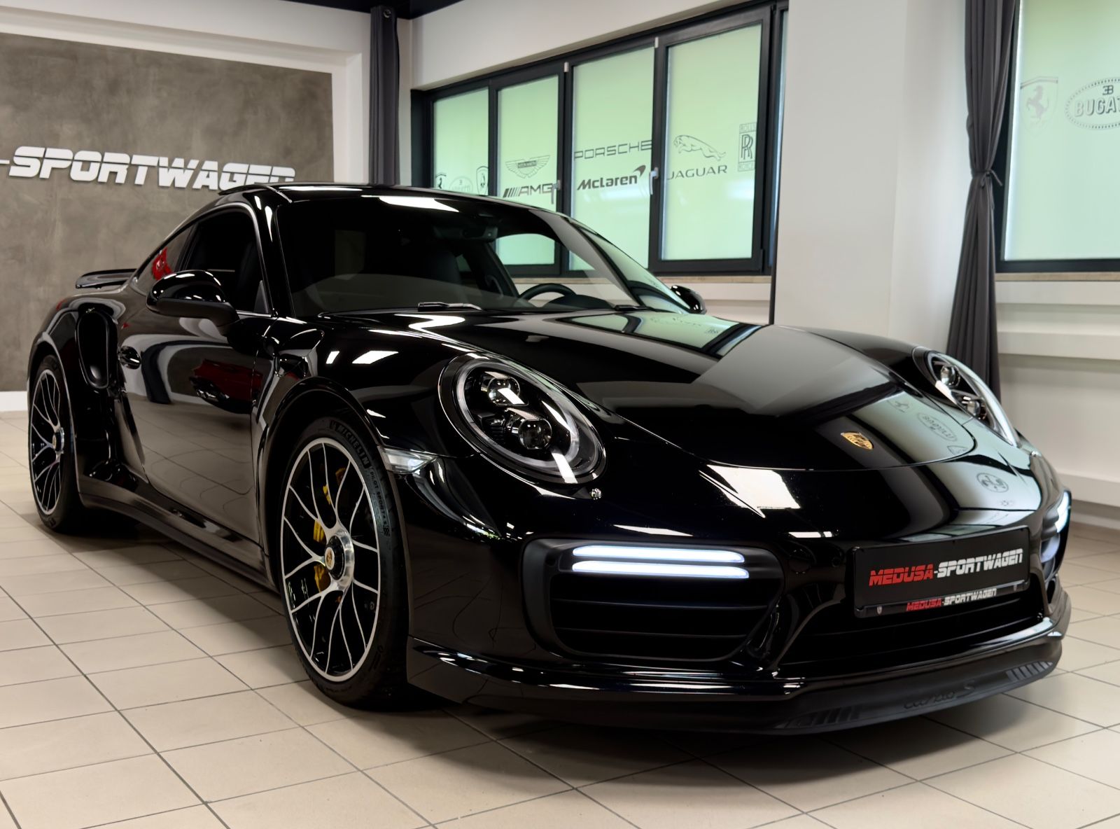 Fahrzeugabbildung Porsche 991 TURBO S FACELIFT CERAMIC CARBON BURMEST FULL