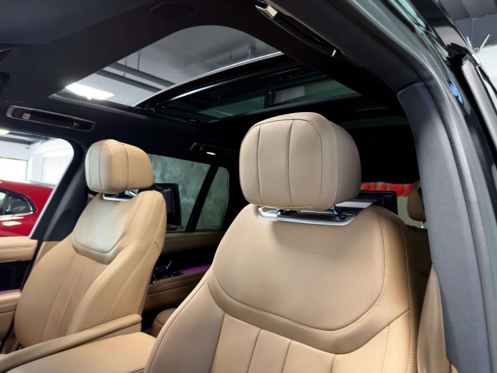 Fahrzeugabbildung Land Rover RANGE ROVER VOGUE D350 HSE FOND TV MASSAGE FULL!