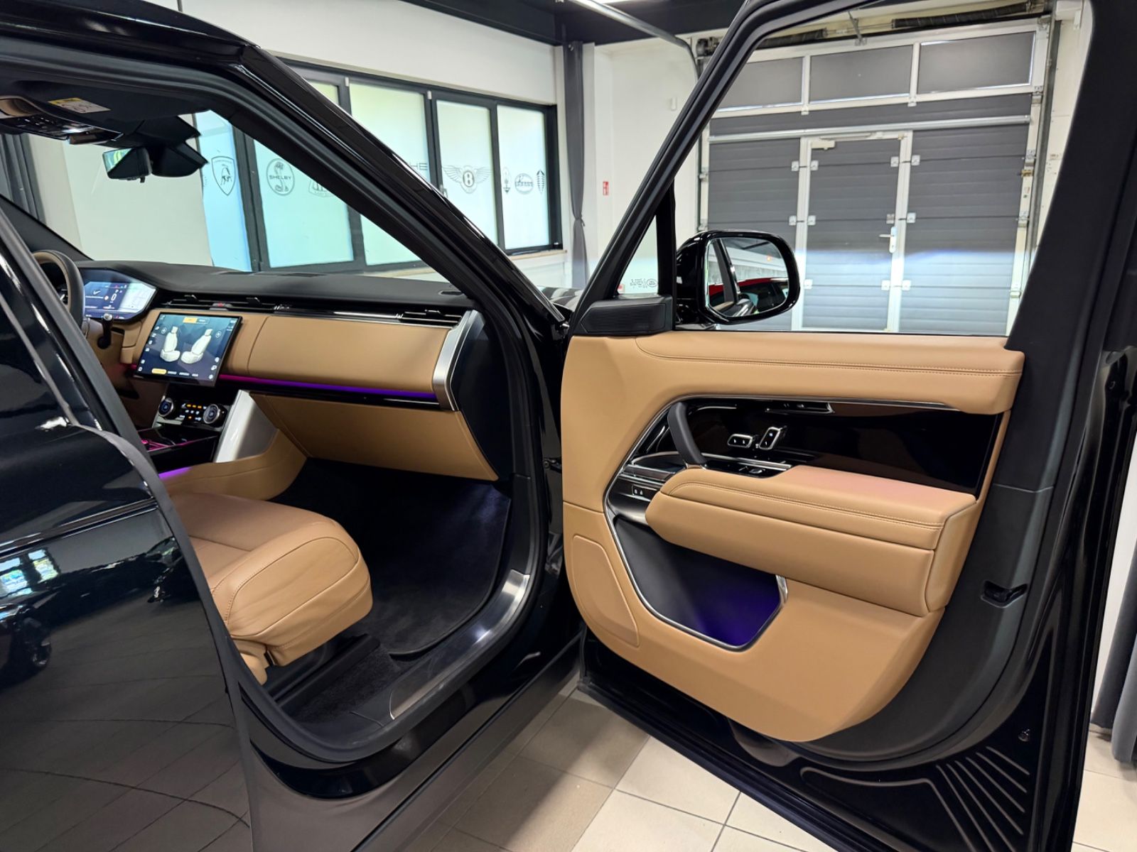 Fahrzeugabbildung Land Rover RANGE ROVER VOGUE D350 HSE FOND TV MASSAGE FULL!