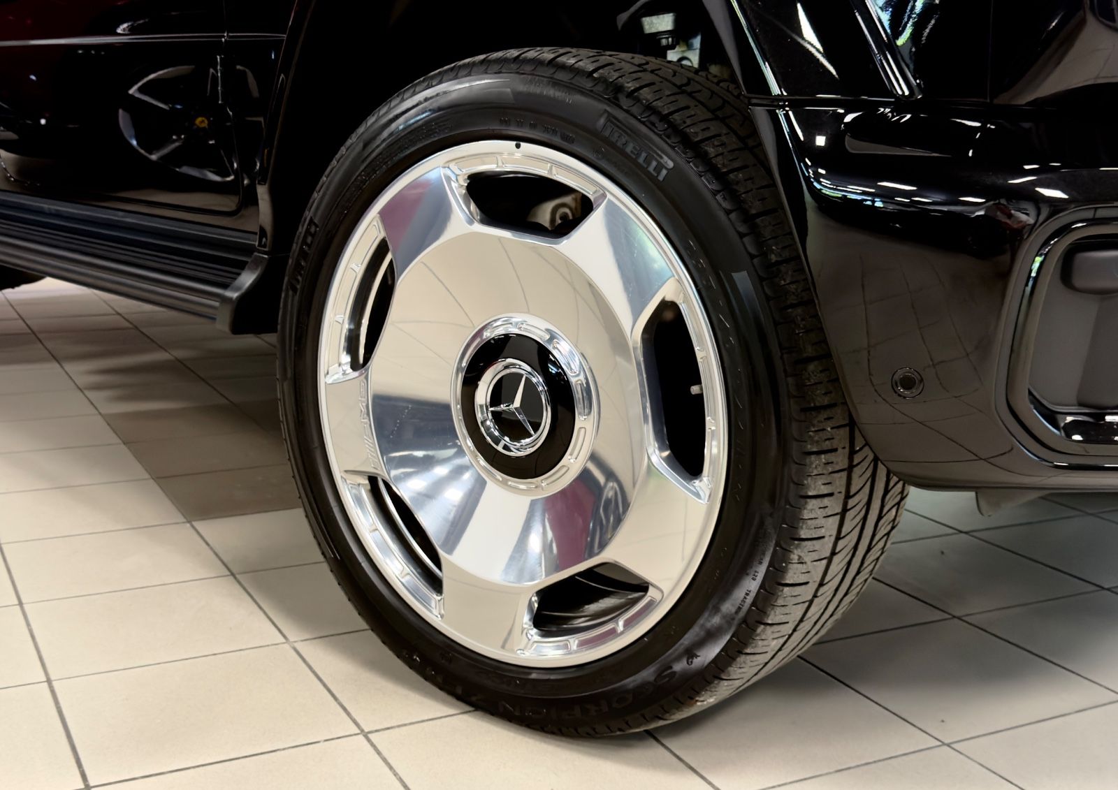 Fahrzeugabbildung Mercedes-Benz G 63 AMG FACELIFT NIGHTPACK II MASSAGE BURMESTER