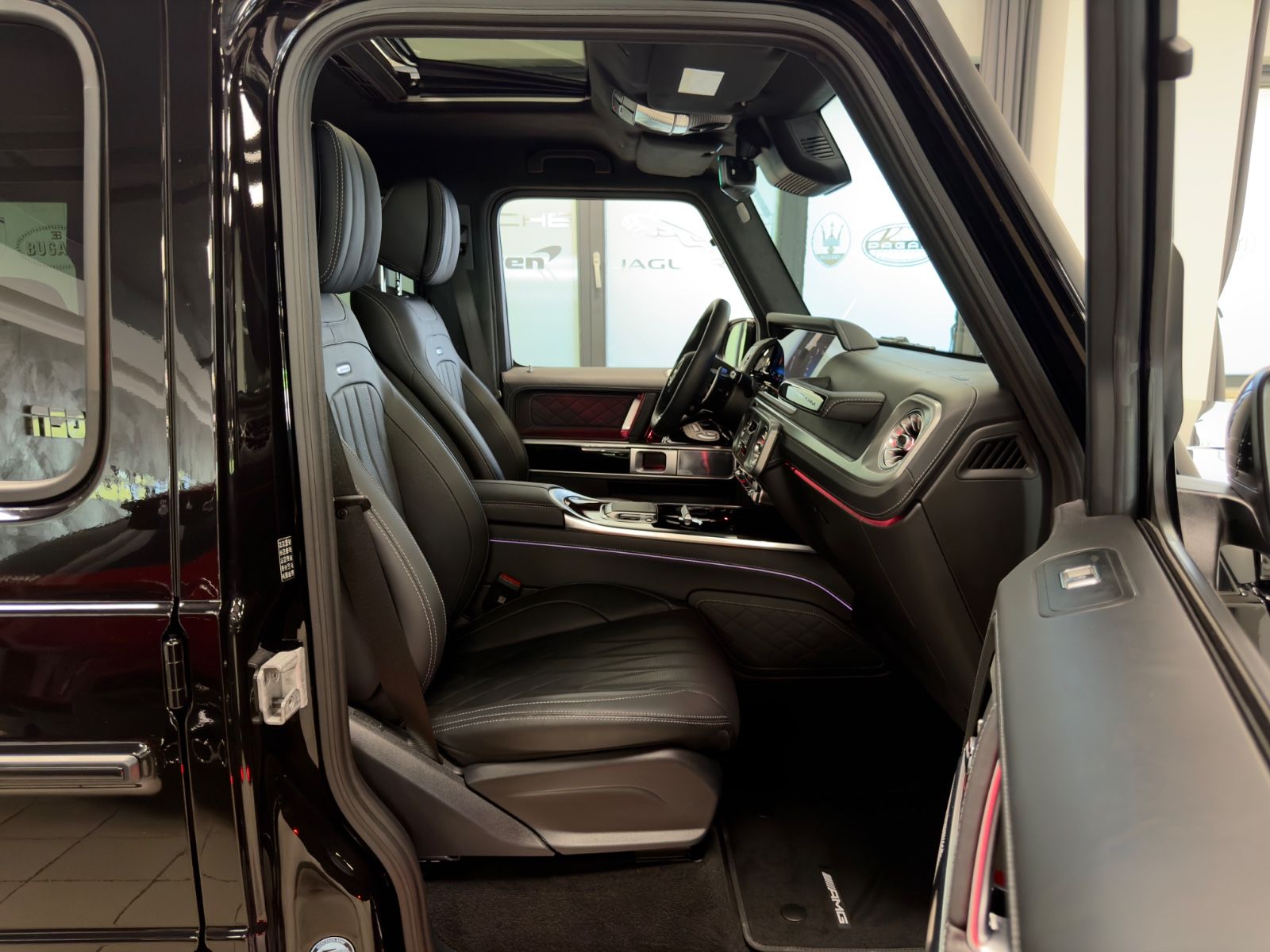 Fahrzeugabbildung Mercedes-Benz G 63 AMG FACELIFT NIGHTPACK II MASSAGE BURMESTER