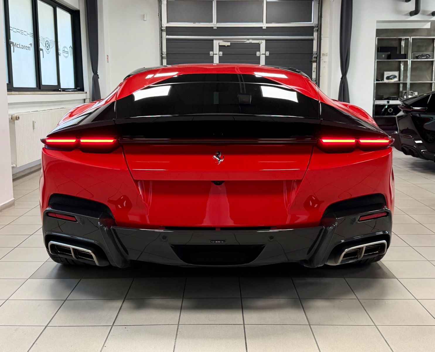 Fahrzeugabbildung Ferrari 12 CILINDRI NOVITEC UNIQUE CARBON LIFT JBL FULL!