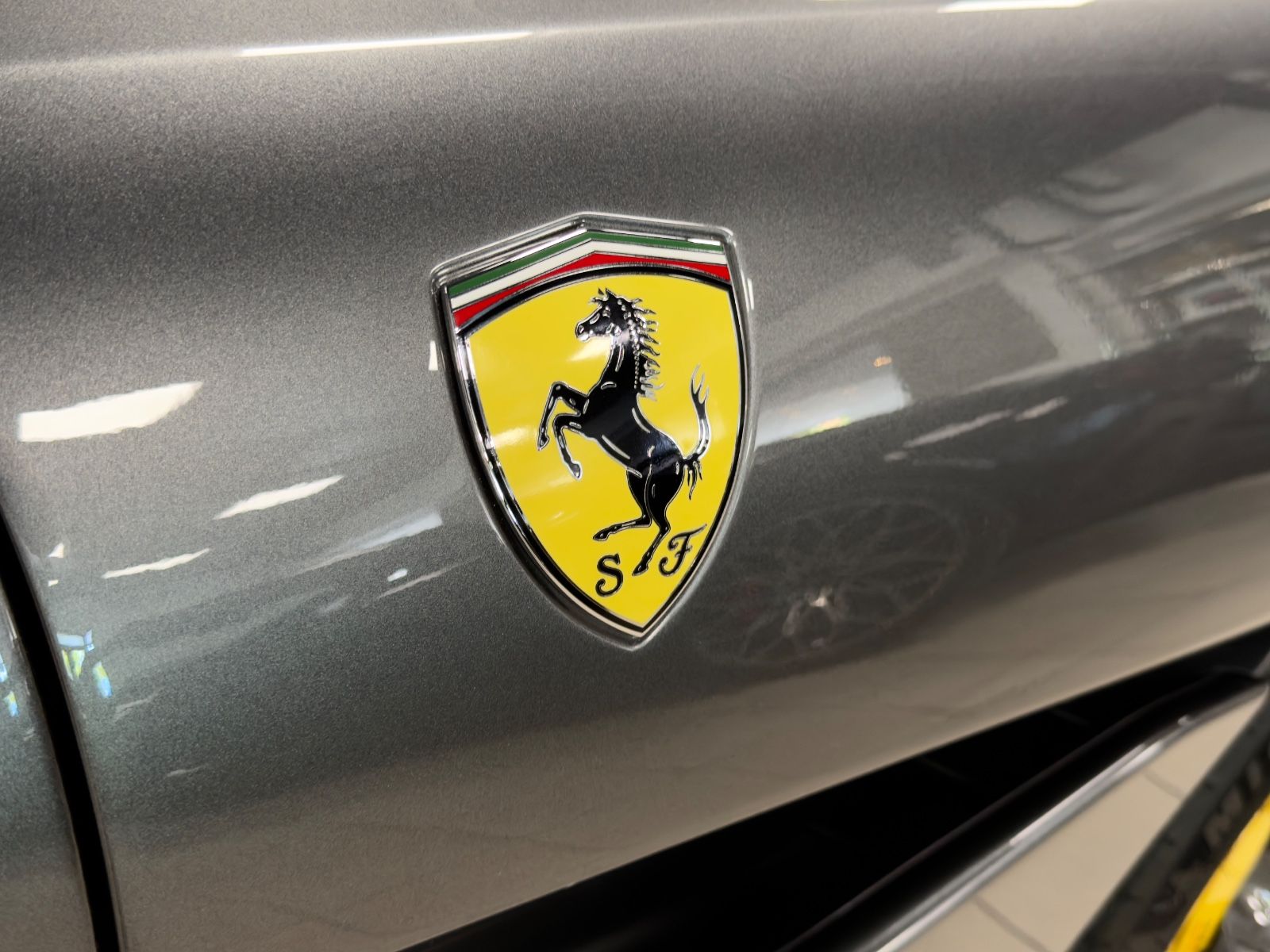 Fahrzeugabbildung Ferrari PORTOFINO V8 CARBON JBL ADAS P-DISPAY