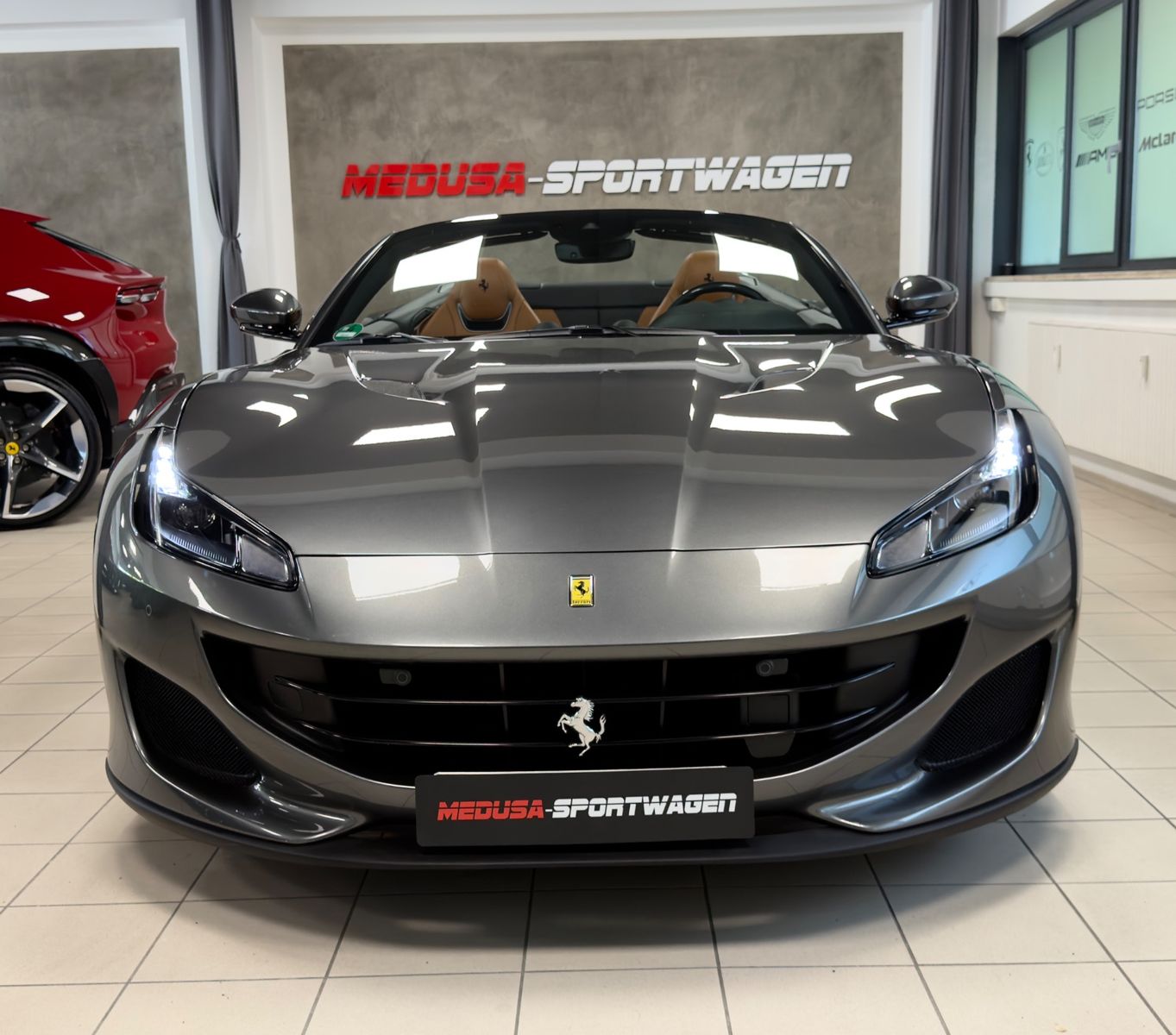 Fahrzeugabbildung Ferrari PORTOFINO V8 CARBON JBL ADAS P-DISPAY