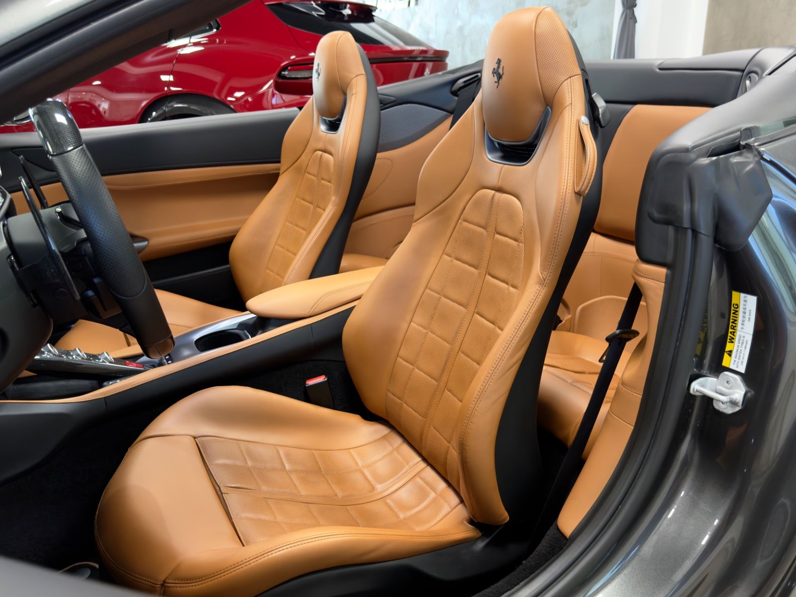 Fahrzeugabbildung Ferrari PORTOFINO V8 CARBON JBL ADAS P-DISPAY