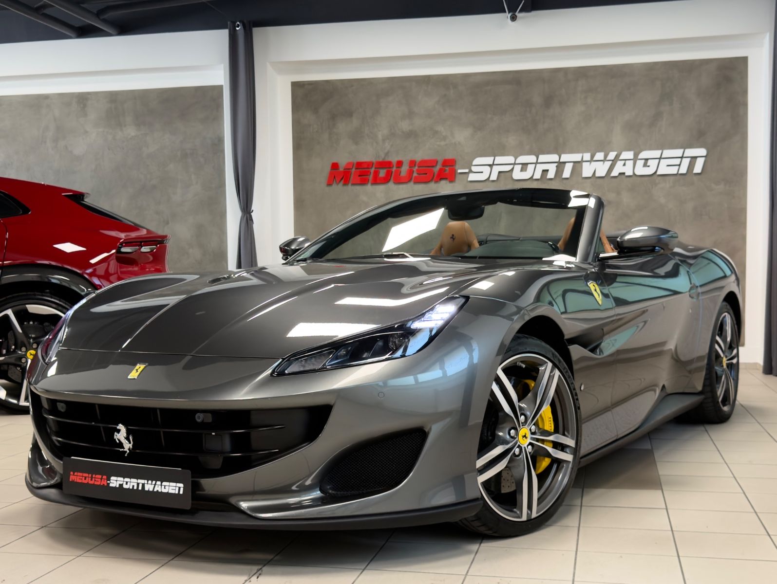 Fahrzeugabbildung Ferrari PORTOFINO V8 CARBON JBL ADAS P-DISPAY