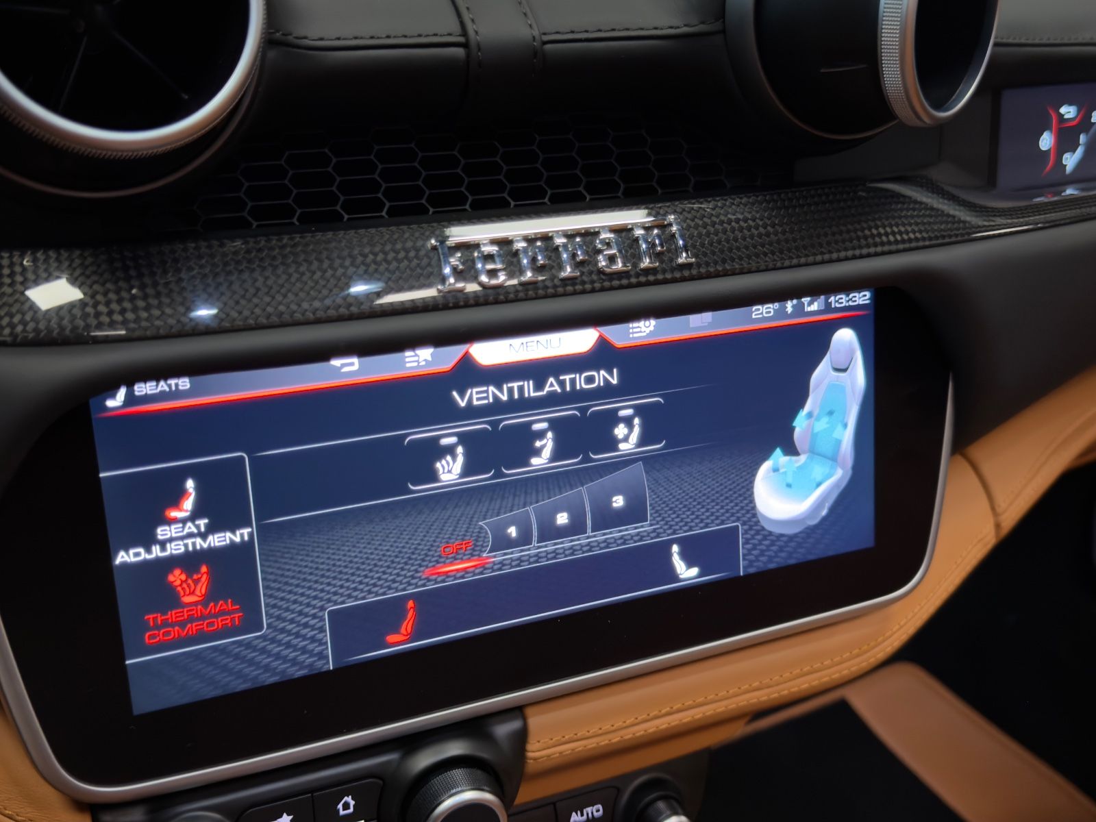 Fahrzeugabbildung Ferrari PORTOFINO V8 CARBON JBL ADAS P-DISPAY