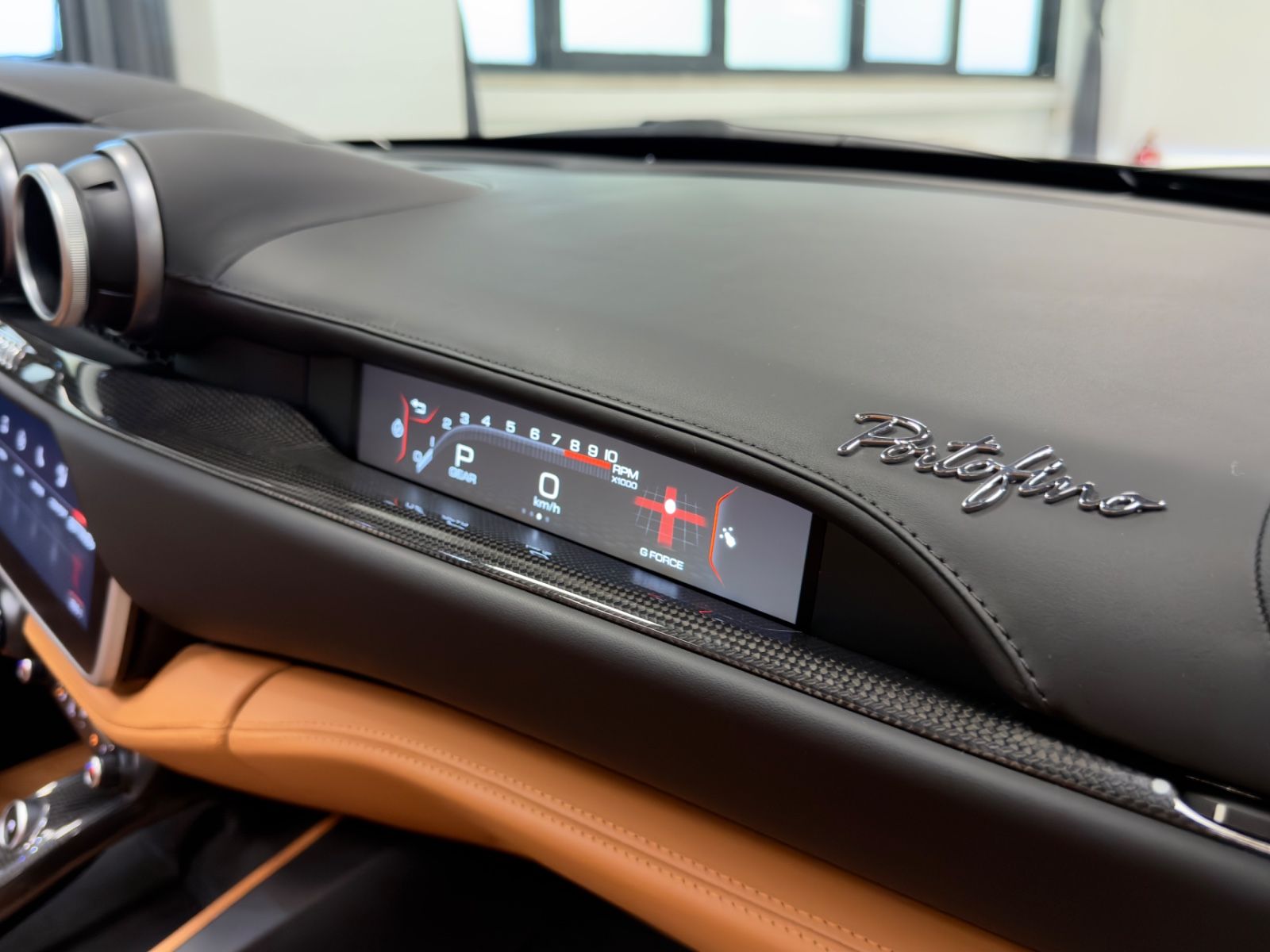 Fahrzeugabbildung Ferrari PORTOFINO V8 CARBON JBL ADAS P-DISPAY