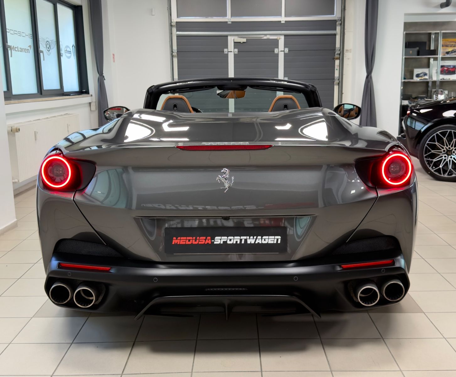 Fahrzeugabbildung Ferrari PORTOFINO V8 CARBON JBL ADAS P-DISPAY