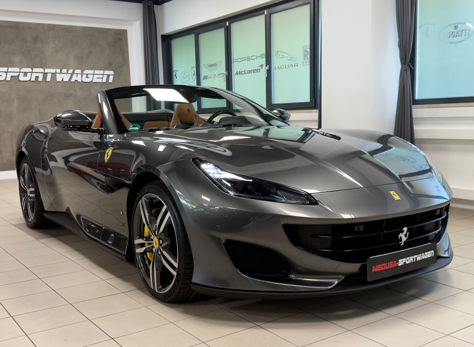 Fahrzeugabbildung Ferrari PORTOFINO V8 CARBON JBL ADAS P-DISPAY