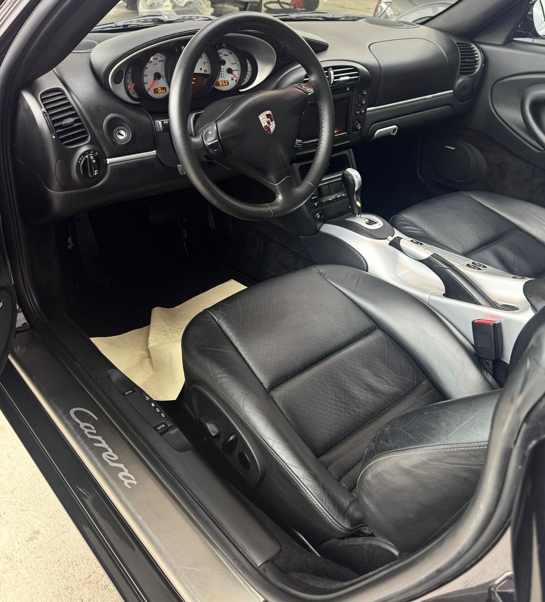 Fahrzeugabbildung Porsche 996 CARRERA CABRIO 320PS LEDER BOSE CAMERA TRAUM