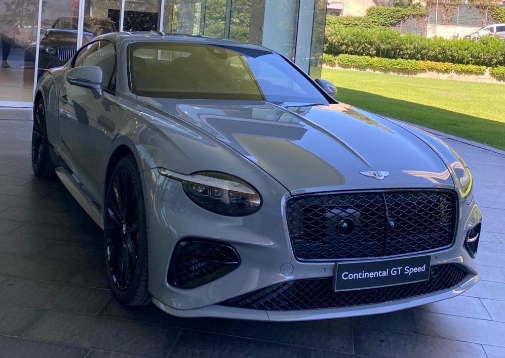 Fahrzeugabbildung Bentley CONTINENTAL GT SPEED CARBONCERAMIC MANDARIN FULL