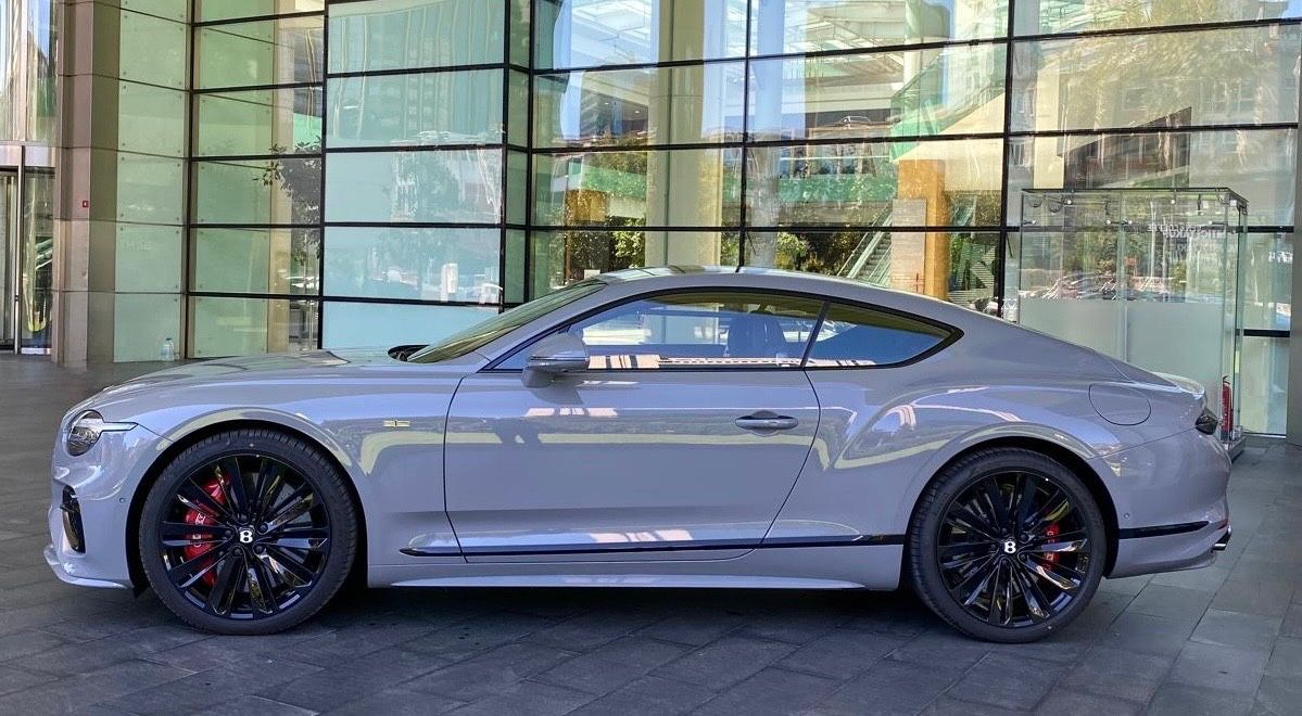 Fahrzeugabbildung Bentley CONTINENTAL GT SPEED CARBONCERAMIC MANDARIN FULL