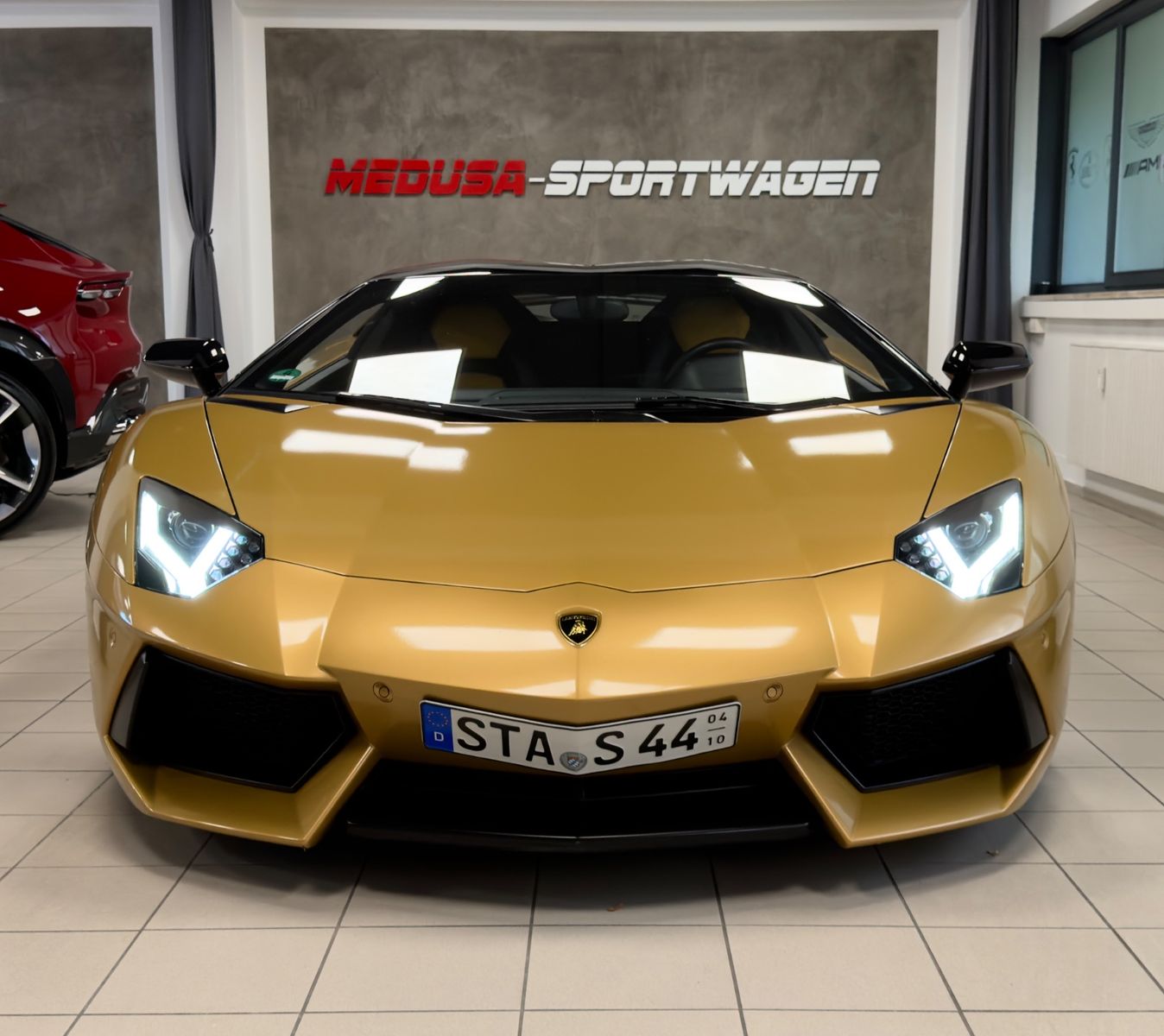 Fahrzeugabbildung Lamborghini AVENTADOR LP 700-4 ROADSTER NOVITEC EINZELSTÜCK!